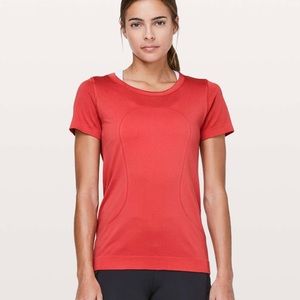 NWOT Lululemon Swiftly Tech Short Sleeve (Breeze)